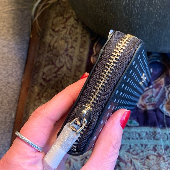 Authentic KATE SPADE Saffiano leather zip around glitter dots slim large wallet - Picture 10 of 10